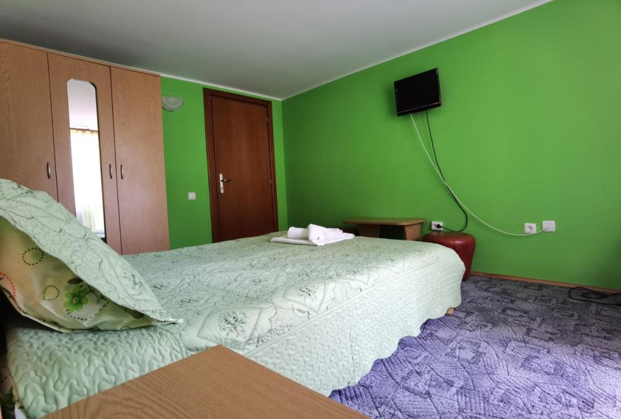 Casa Dobrin Hotel Arefu Ngoại thất bức ảnh