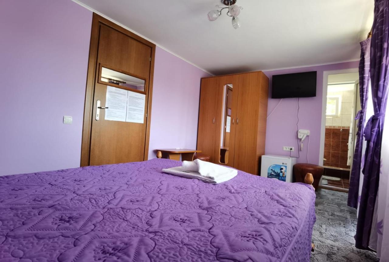 Casa Dobrin Hotel Arefu Ngoại thất bức ảnh